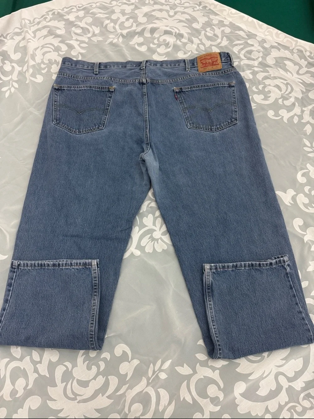 Levi's 550 Men’s Light Blue relaxed fit Straight Jeans (OLCC)